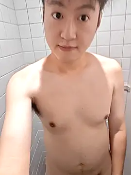 Snapshot of KasonY chatting on October 2025 03:10:01 AM KasonY online show from October 2025 03:10:01 AM