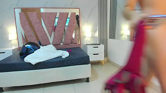 Snapshot of Megan_Sweetas chatting on December 2025 01:21:02 AM Megan Sweetas online show from December 2025 01:21:02 AM