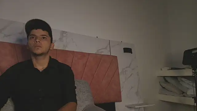 HellAndDante  online show from December 2025 09:29:02 AM