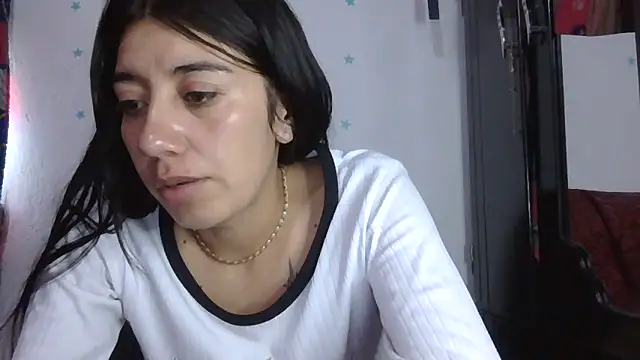 Madow Lu online show from November 2025 05:19:01 PM