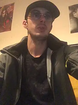 Snapshot of Bandolero51 chatting on March 2026 11:55:02 PM Bandolero51 online show from March 2026 11:55:02 PM