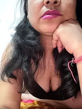 Snapshot of CUTE-PX chatting on April 2026 04:04:02 PM CUTE-PX online show from April 2026 04:04:02 PM