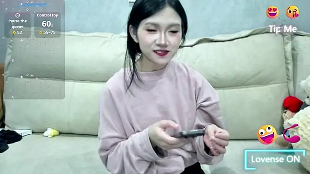Snapshot of xiaoLI-2025 chatting on May 2026 12:54:02 PM xiaoLI-2025 online show from May 2026 12:54:02 PM