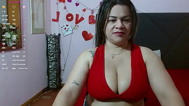 Snapshot of pamela_echeverria chatting on May 2026 11:15:02 AM pamela echeverria online show from May 2026 11:15:02 AM
