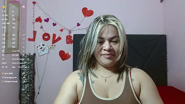 Snapshot of pamela_echeverria chatting on June 2026 11:13:02 AM pamela echeverria online show from June 2026 11:13:02 AM