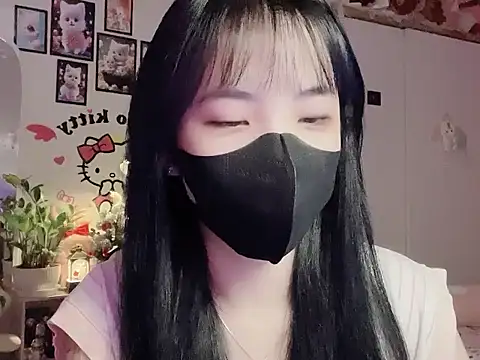 keelinnn19 online show from December 2025 07:44:01 PM