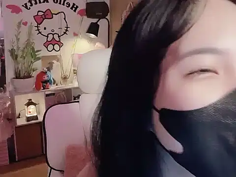 keelinnn19 online show from February 2026 04:18:01 PM