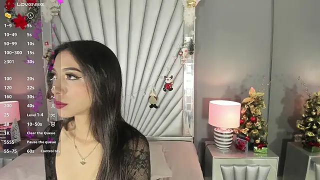 AmyBlackwood online show from December 2025 04:19:01 AM