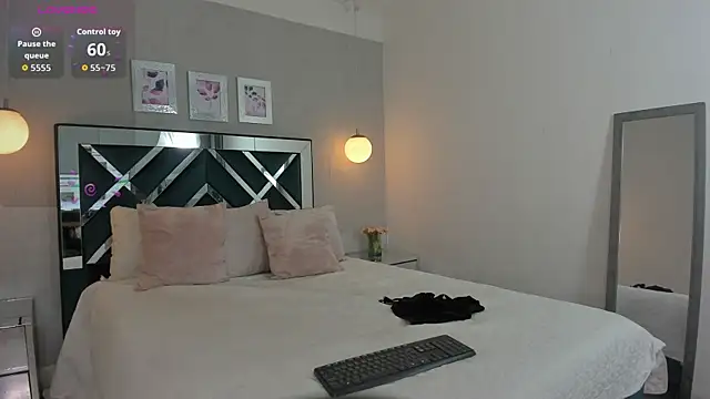 Snapshot of meloody7 chatting on December 2025 11:37:01 AM meloody7 online show from December 2025 11:37:01 AM