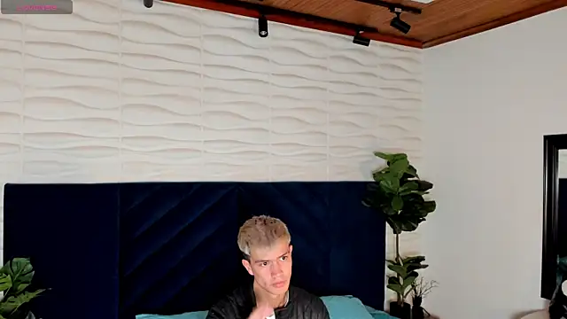 nicktorn online show from November 2025 12:27:01 PM