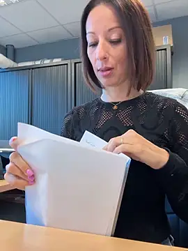 spycyfanny online show from October 2025 06:35:02 AM