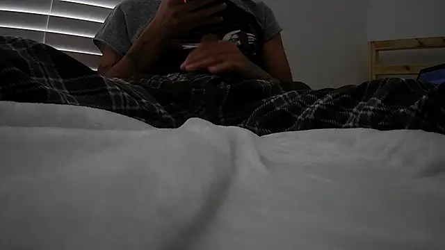 8inchess online show from September 2025 05:04:01 PM