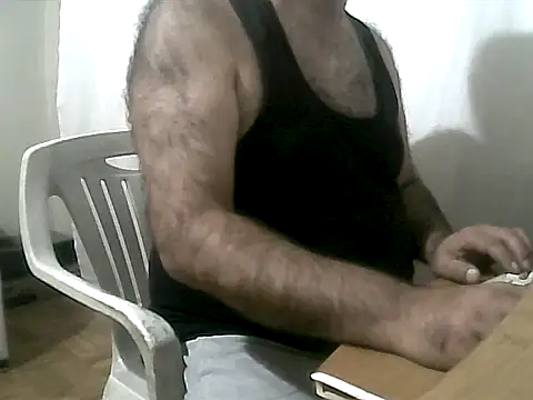 Snapshot of gerek27 chatting on September 2025 11:32:02 PM gerek27 online show from September 2025 11:32:02 PM