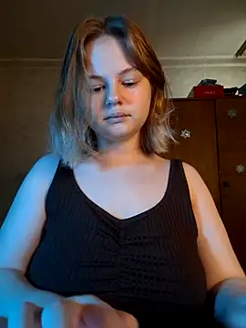 Snapshot of SlipperSherry chatting on October 2025 10:02:02 AM SlipperSherry online show from October 2025 10:02:02 AM