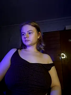 SlipperSherry online show from December 2025 05:11:02 PM