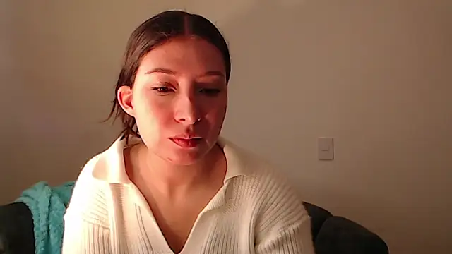 Snapshot of -Ivonny chatting on October 2025 01:25:02 AM -Ivonny online show from October 2025 01:25:02 AM