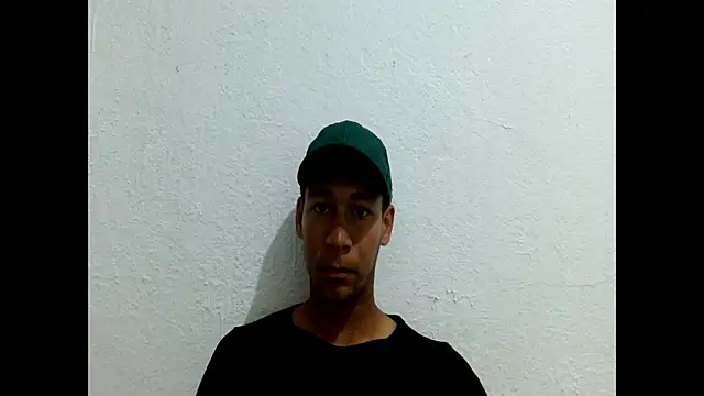 RyanLeon01 online show from July 2026 09:39:01 PM