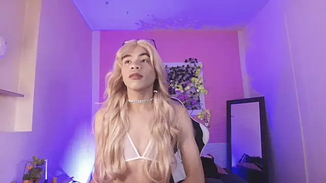 Snapshot of Katy_bratz_ chatting on September 2025 03:28:01 AM Katy bratz online show from September 2025 03:28:01 AM