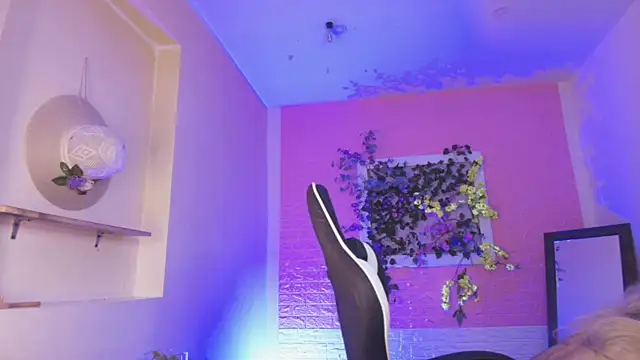 Snapshot of Katy_bratz_ chatting on September 2025 02:57:01 AM Katy bratz online show from September 2025 02:57:01 AM