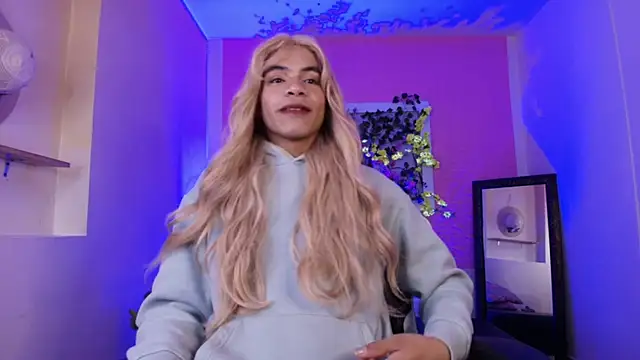 Snapshot of Katy_bratz_ chatting on September 2025 12:38:01 AM Katy bratz online show from September 2025 12:38:01 AM