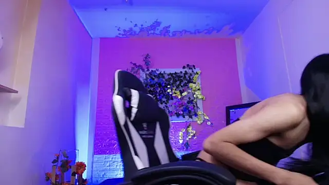 Snapshot of Katy_bratz_ chatting on September 2025 02:49:01 AM Katy bratz online show from September 2025 02:49:01 AM