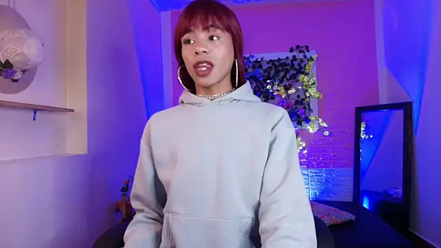 Snapshot of Katy_bratz_ chatting on October 2025 03:03:02 AM Katy bratz online show from October 2025 03:03:02 AM