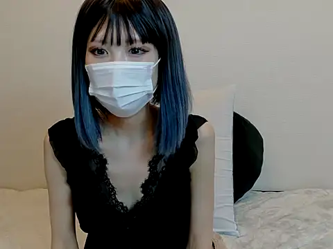 sarina at online show from April 2026 07:35:01 AM