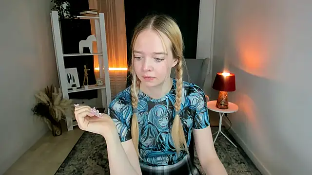 BellaMontgomery online show from December 2025 10:25:01 PM