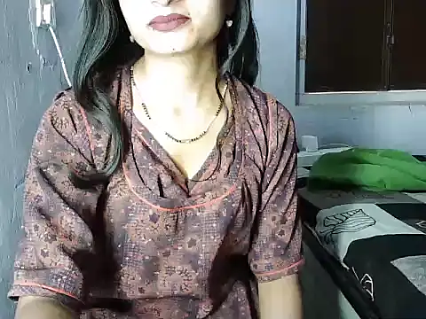 Snapshot of ROSE_GOLDE chatting on June 2026 12:49:01 PM ROSE GOLDE online show from June 2026 12:49:01 PM
