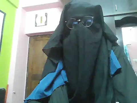 Snapshot of nasrin_katoon_7 chatting on November 2025 06:06:02 PM nasrin katoon 7 online show from November 2025 06:06:02 PM