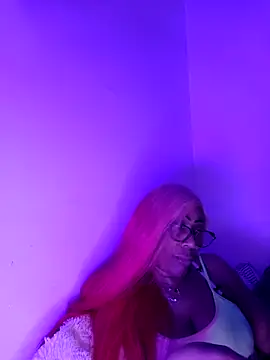 Snapshot of iamlalamilano chatting on February 2026 09:53:01 PM iamlalamilano online show from February 2026 09:53:01 PM