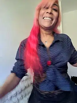 Snapshot of iamlalamilano chatting on February 2026 02:29:02 PM iamlalamilano online show from February 2026 02:29:02 PM