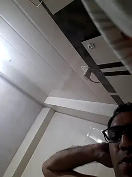 Snapshot of Hot-boy077 chatting on November 2025 04:18:01 PM Hot-boy077 online show from November 2025 04:18:01 PM