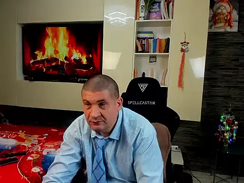 Snapshot of SpartacusDaddy48 chatting on January 2026 11:13:01 AM SpartacusDaddy48 online show from January 2026 11:13:01 AM