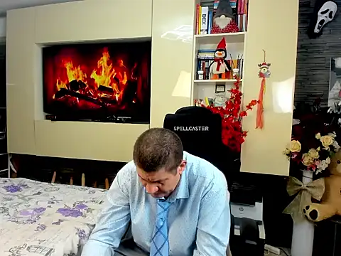 SpartacusDaddy48 online show from March 2026 08:48:01 PM