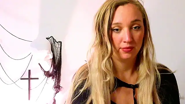 Stellapower online show from October 2025 01:39:01 PM