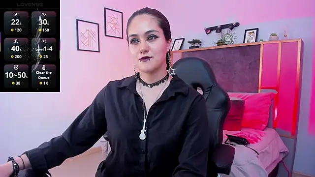 Azurra amatto2 online show from October 2025 08:21:02 PM