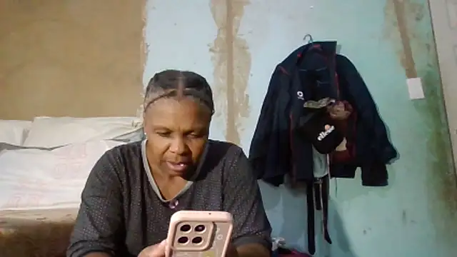 Nicky52 online show from February 2026 04:33:02 AM