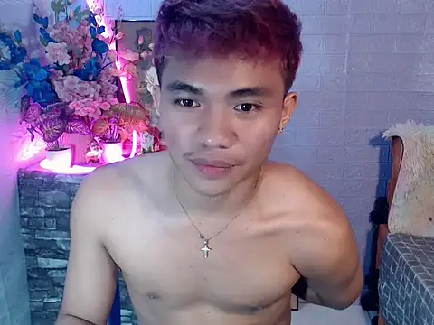 Snapshot of mostwantedtwink chatting on May 2026 12:46:02 PM mostwantedtwink online show from May 2026 12:46:02 PM