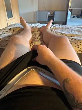 YoungDick004 online show from October 2025 12:06:02 PM