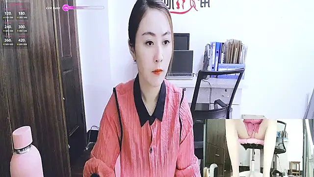 Snapshot of GUO168 chatting on October 2025 01:06:02 AM GUO168 online show from October 2025 01:06:02 AM