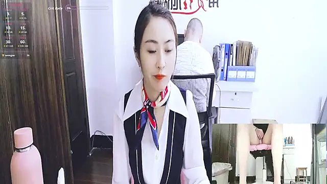 Snapshot of GUO168 chatting on November 2025 02:24:02 AM GUO168 online show from November 2025 02:24:02 AM