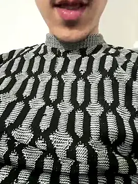 HitShelf online show from January 2026 12:36:02 AM