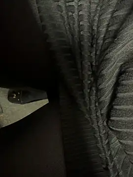 HiddenHoneyLDN online show from November 2025 03:45:02 PM