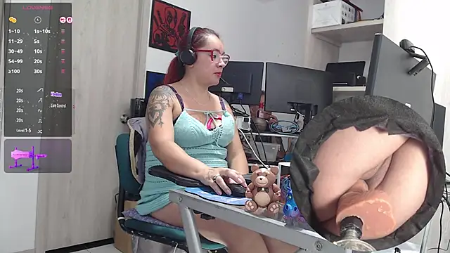 leidydi223 online show from November 2025 02:23:01 AM