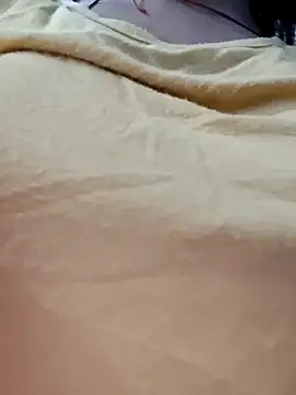 Snapshot of Ruhi_07 chatting on November 2025 04:45:02 AM Ruhi 07 online show from November 2025 04:45:02 AM