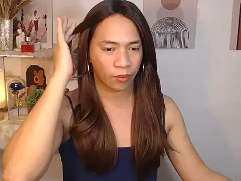 Snapshot of Ursexy_ngaw chatting on December 2025 08:06:02 PM Ursexy ngaw online show from December 2025 08:06:02 PM