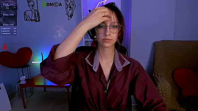 Snapshot of lau_ra_queen chatting on November 2025 01:30:01 AM lau ra queen online show from November 2025 01:30:01 AM