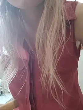 Moonolighta online show from November 2025 10:14:02 AM