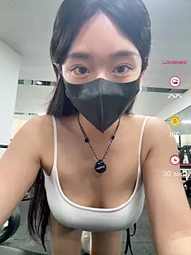 Snapshot of jiajia_L chatting on April 2026 09:18:01 AM jiajia L online show from April 2026 09:18:01 AM